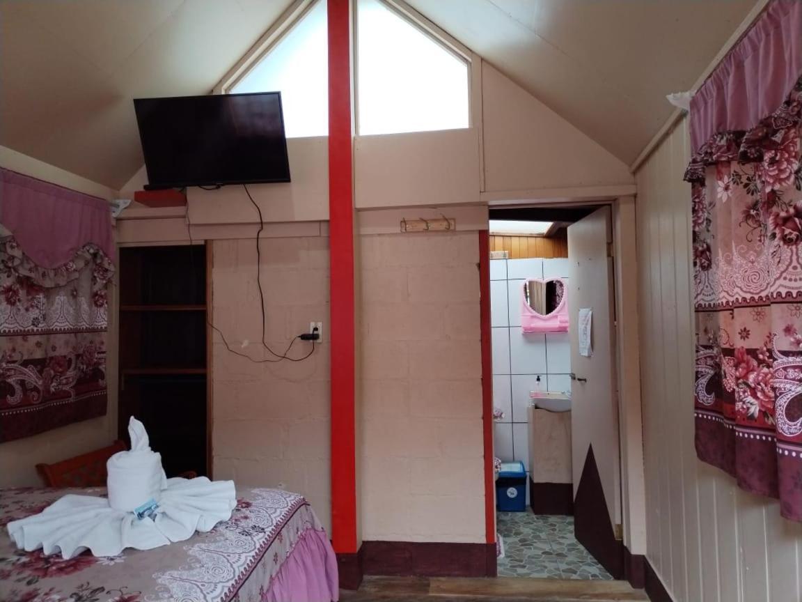 Pension Y Cabinas Colibri B&B Costa Rica Monteverde Екстериор снимка